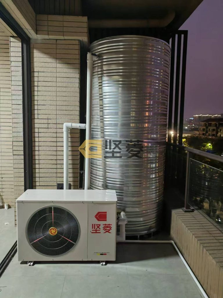 坚菱空气能别墅热水案例现场图片1